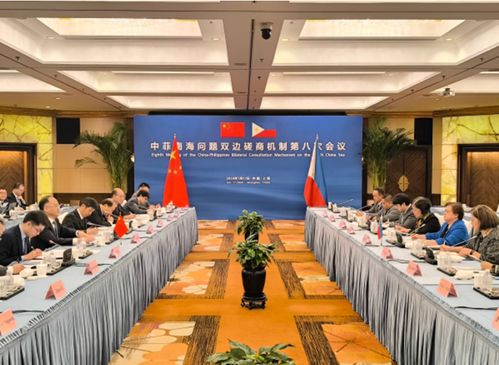 放話開發(fā)南海島礁后,菲律賓稱準(zhǔn)備起訴中國,并派人來華舉行會談